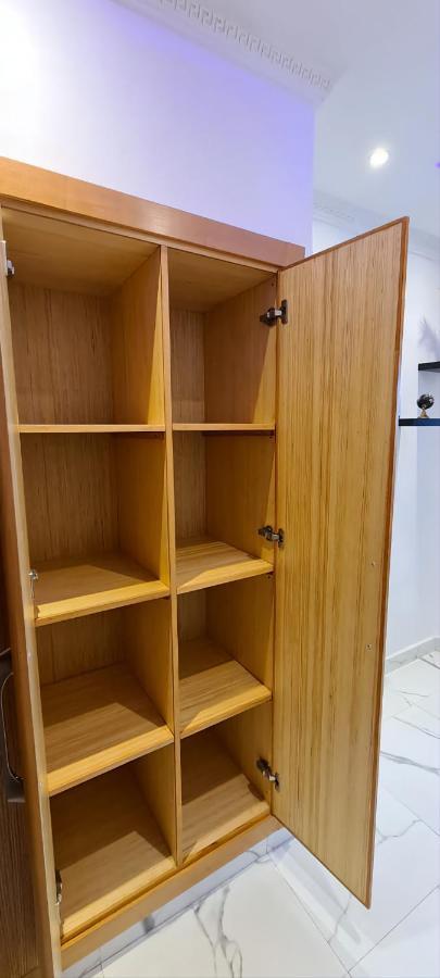 Luxueux Appartement Downtown Rabat Exteriör bild